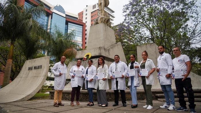 Delapan Dokter Kuba Pemberhentian Misi Medis di Guatemala
